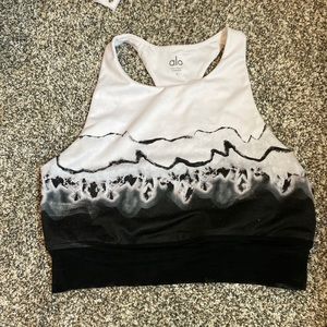 Alo tank top